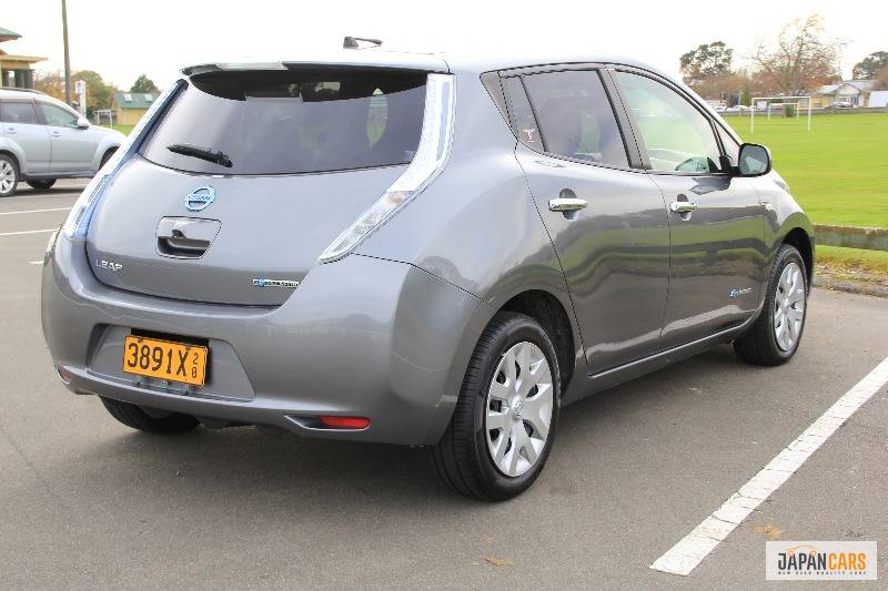 Nissan leaf x