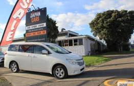 ELGRAND Car Image