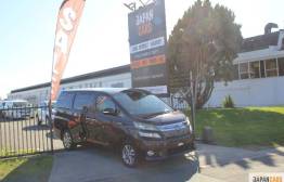 Vellfire Car Image