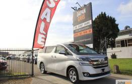 Vellfire Car Image